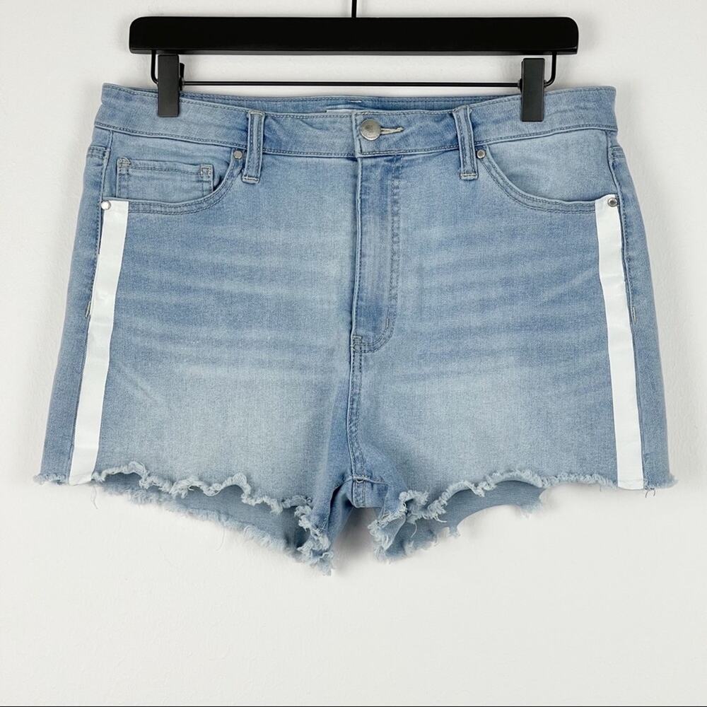 Tinseltown High Rise Blue Denim Jean Shorts White Tuxedo Stripe - 15 / Waist 32